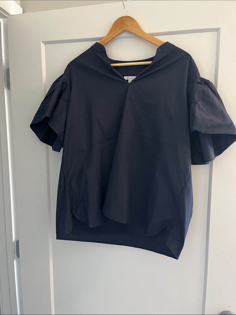 Chico's Navy V-Neck Top with Pleated Short Sleeves